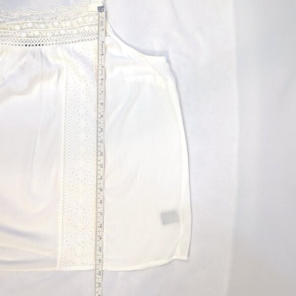 NWT Torrid | Sleeveless Gauze Flyaway Tank Cloud Dancer White | Size 2X (18-20) - Picture 9 of 12
